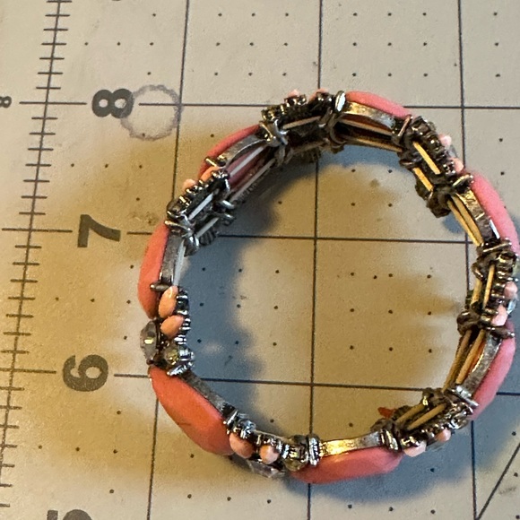 Beaded Stretch bracelet - Picture 2 of 2